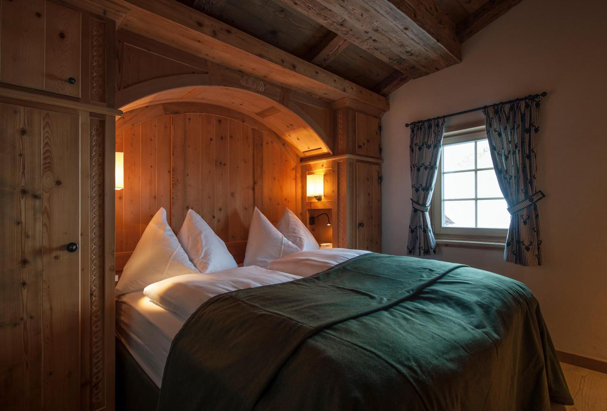 Chalet Berghof Sertig Клавадель Номер фото