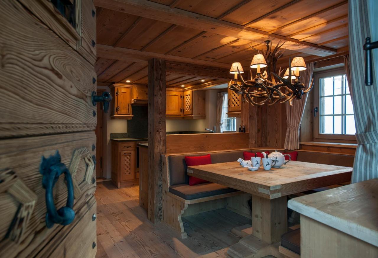 Chalet Berghof Sertig Клавадель Номер фото