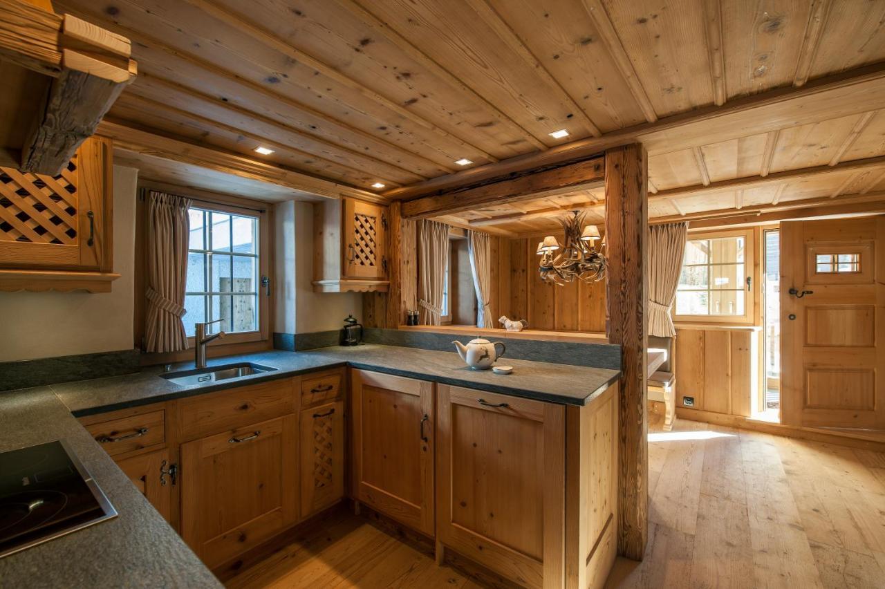 Chalet Berghof Sertig Клавадель Экстерьер фото